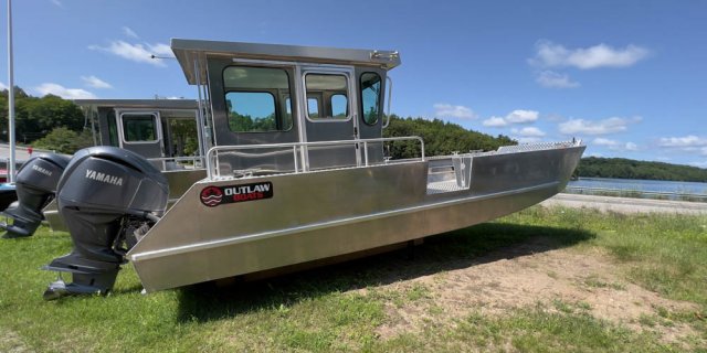 2023 Outlaw Boats 24 LANDING CRAFT